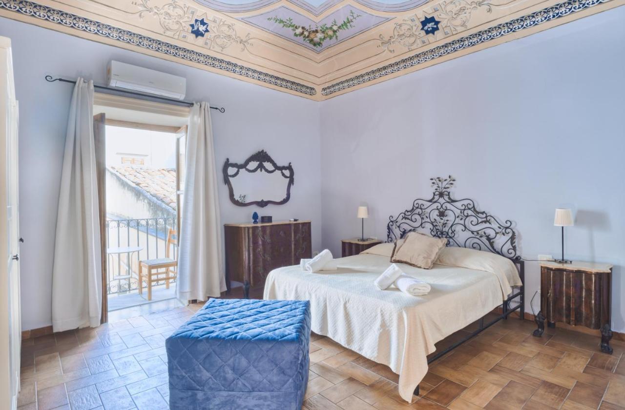 Porto Salvo Apartments - By Vacation Service เชฟาลู ภายนอก รูปภาพ
